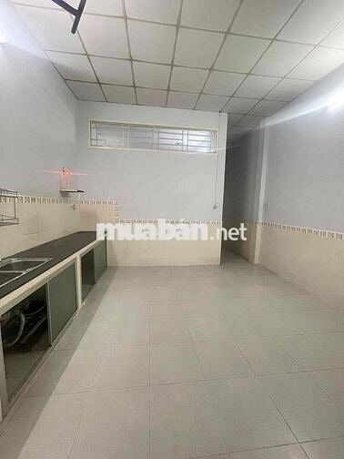 Nhà 2 phòng hẻm ô tô đường Tầm Vu