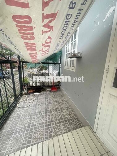Nhà 2 phòng hẻm ô tô đường Tầm Vu