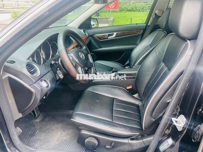 Mercedes Benz C Class 2011 C250 - 110000 km