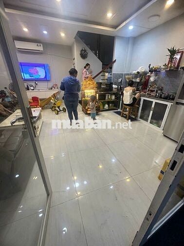Cho Thuê Nhà Nguyên Căn Chính Chủ, HXH 3PN 4WC Tại Bình Thạnh