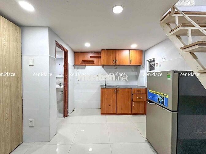 TRỐNG SẴN PHÒNG DUPLEX CỬA SỔ GIẾNG TRỜI - SẴN MÁY LẠNH NGAY VHU