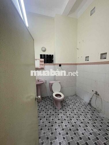 Chính Chủ Cho Thuê NNC 5PN_3WC HẺM ÔTÔ📍ngay CMT8_VX DÂN CHỦ Q3
