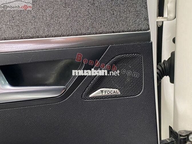 Peugeot 5008 1.6 AT 2018 - 615 Triệu