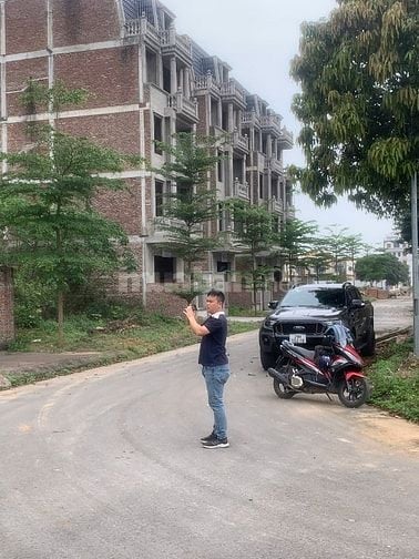 💥 Bán gấp BT liền kề Thiên Mã – Sổ đỏ hiếm – Giá chỉ 8 tỷ!