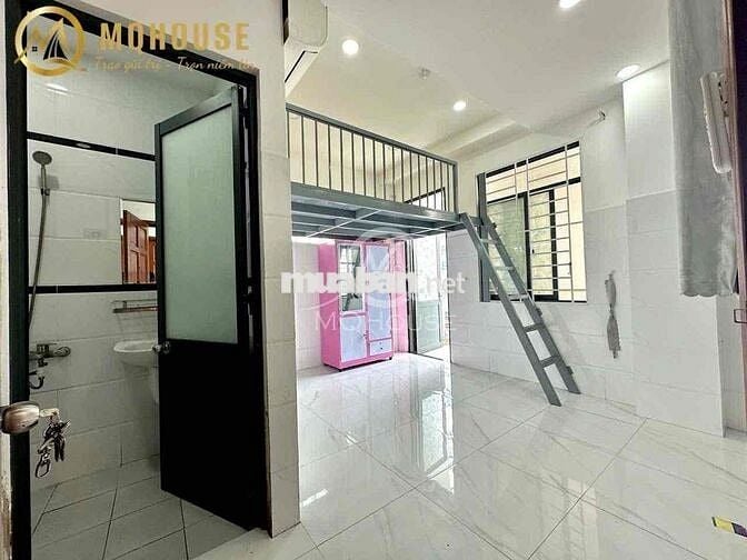 Cho Thuê Phòng Gác Ban Công To Đầy Đủ Nội Thất Gần ĐH Văn Hiến Tân Phú