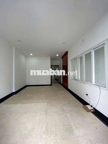 Cho thuê nhà mới xây 100% 50a Trường chinh. Dt. 5,5x16m 1 hầm 5 lầu st