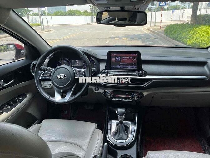 Kia Cerato 2019 1.6 AT Luxury