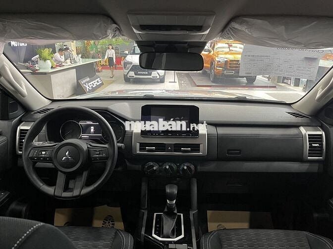 Mitsubishi Triton - Giảm 100% thuế trước bạ