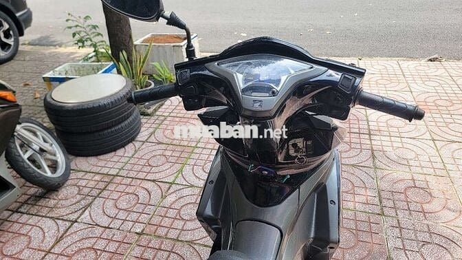 Honda AB 125 mắt cú 2013 máy zin êm