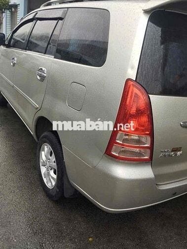Toyota Innova 2006 G - 320000 km