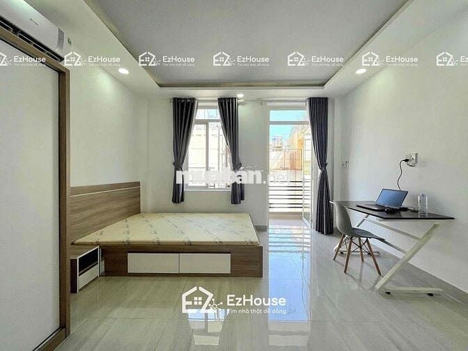Studio ban công , cửa sổ Đầy đủ nội thất Ngay Aeon Mall Tân Phú - Huit