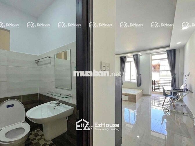 Studio ban công , cửa sổ Đầy đủ nội thất Ngay Aeon Mall Tân Phú - Huit