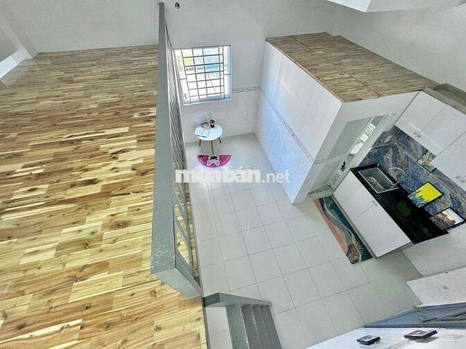 Phòng cửa sổ ban công 20-40m2 3tr-4tr5