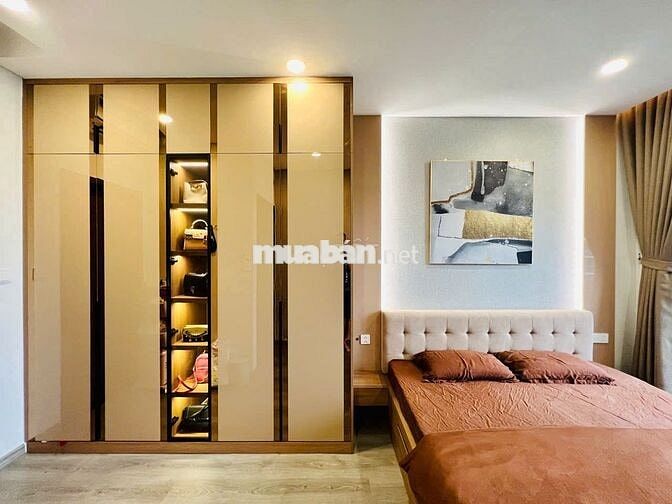 Brilliant , 160m2 , 3pn-1kho-3wc ,full nội thất cao cấp giá 28tr/tháng
