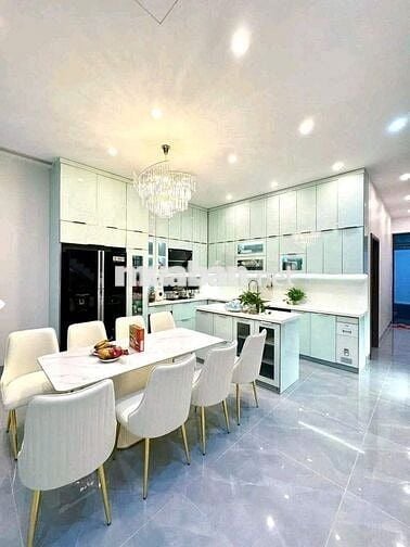Bán nhà 1 lầu 1 triệt giá ngộp sổ hồng riêng thổ cư full