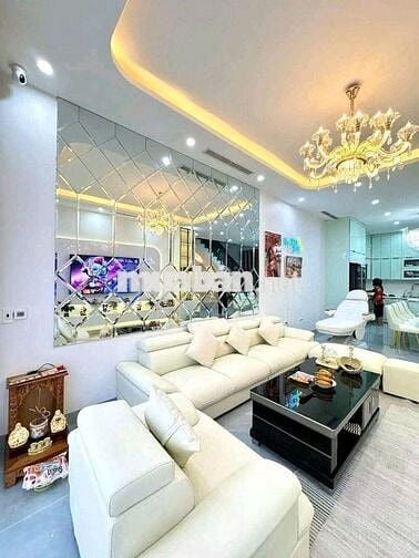 Bán nhà 1 lầu 1 triệt giá ngộp sổ hồng riêng thổ cư full