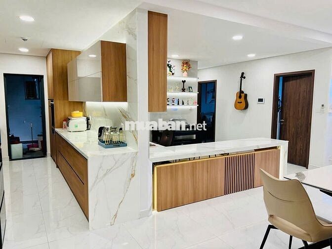Brilliant , 160m2 , 3pn-1kho-3wc ,full nội thất cao cấp giá 28tr/tháng