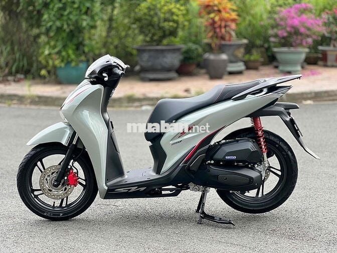 Shvn 160cc Xám Xi Măng Dk 8/2025 Odo 100km New🎉🎉🎉