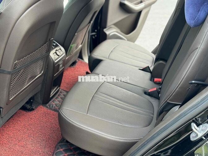 Lux SA Plus 2019 đẹp xuất sắc 1 chủ từ mới