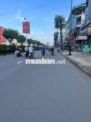 ĐẤT FULL THỔ NGAY LÔ GÓC MT SONG HÀNH / ĐÔNG HƯNG THUẬN . CHỈ 19,5TỶ