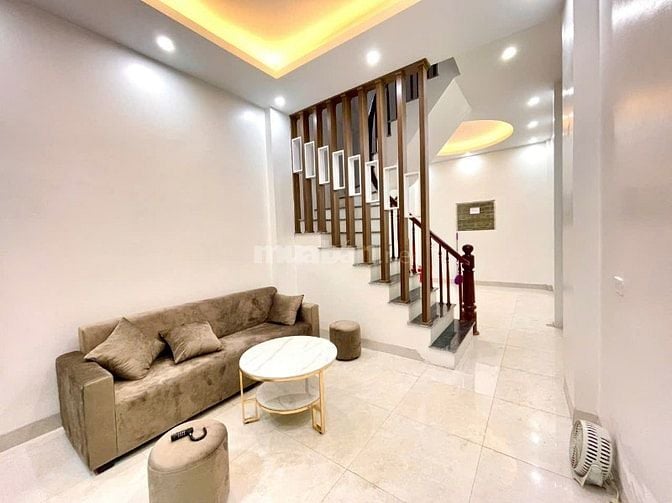 Bán nhà Minh Khai ngõ thoáng mới đẹp ở ngay, Dt 41m2, 4t, mt 3.7m.