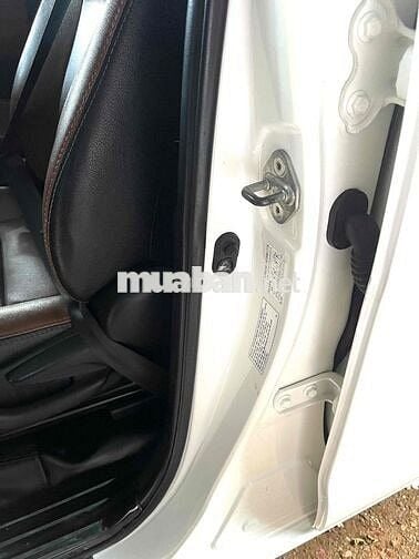 Toyota Innova 2017 .95000 km