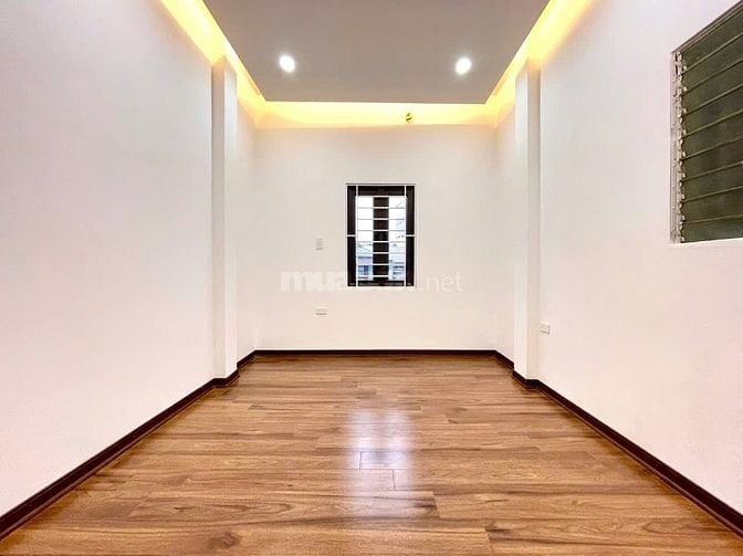 Bán nhà Minh Khai ngõ thoáng mới đẹp ở ngay, Dt 41m2, 4t, mt 3.7m.