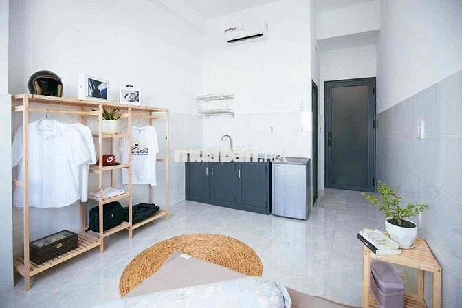 STUDIO CỬA SỔ TRỜI CÁCH VLU, IUH VÀI PHÚT ĐI XE - KHÔNG CHUNG CHỦ