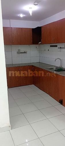 Rẻ nhất khu vực Cân Cho thuê căn hộ chung cư ngay Ủy ban Quận Tân Phú