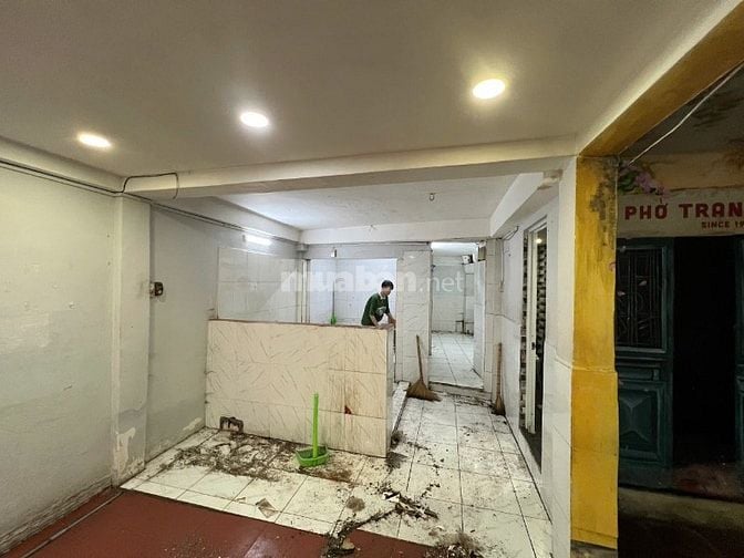 Cho thuê nhà mặt tiền Hồng Bàng, P.16, Q.11 giá 50tr