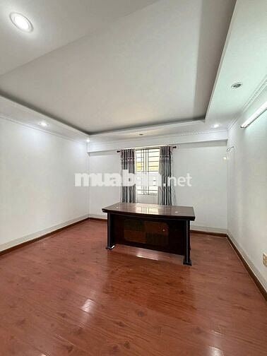 Cho thuê nhà mặt tiền đsố 30 kdc công ty 8 gần cây xăng giá 8,5 triệu