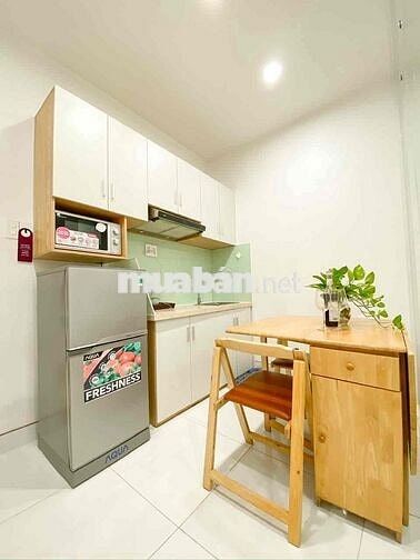 Cho thuê căn hộ dịch vụ ngay Trung tâm Q10