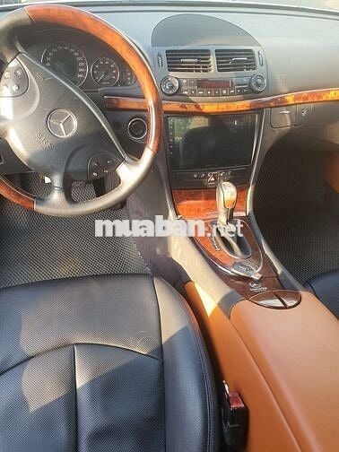 Mercedes Benz E Class 2008 E200 - 20000 km