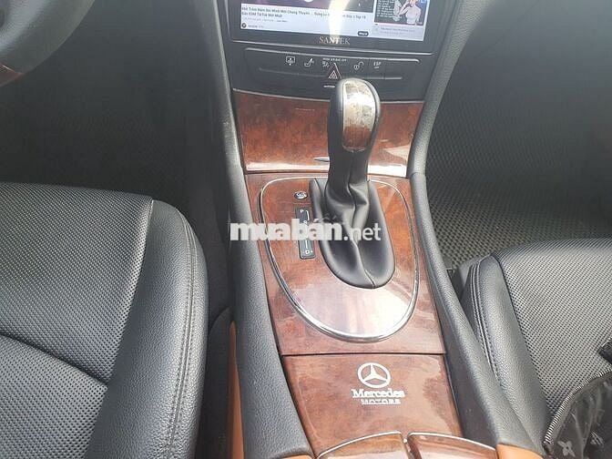 Mercedes Benz E Class 2008 E200 - 20000 km