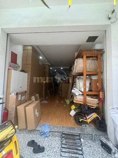 Bán Gấp Nhà Đẹp Hẻm Lũy Bán Bích P.Tân Thành Quận Tân Phú,