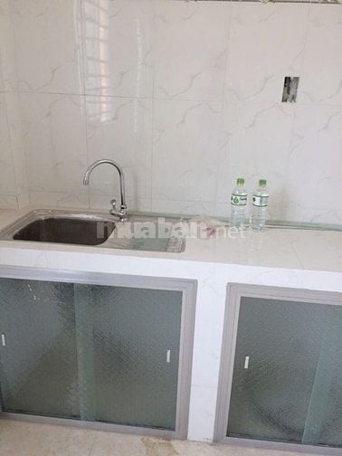 Nhà 1 trệt 1 lửng mặt tiền HL1. Gần KCN Phước Đông. 2,5 tỷ 