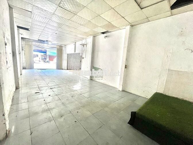CHO THUÊ MẶT BẰNG NGANG 8M MẶT ĐƯỜNG LÊ HỒNG PHONG
