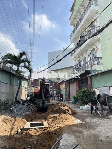 Bán nhà mặt tiền Nguyễn Ảnh Thủ