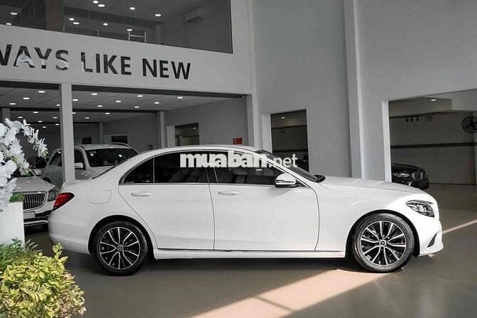 Mercedes Benz C200 2019 - 56789 km Bank 90%