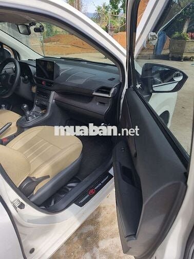 AVANZA Premio 2022 MT - 83000 km