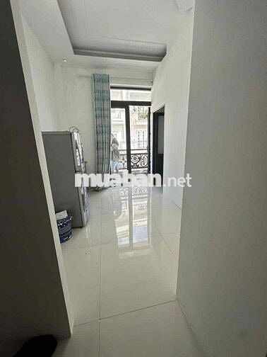 CHO THUÊ 2 PHÒNG NGỦ BAN CÔNG FULL NỘI THẤT GIÁ RẺ GẦN ĐH VLU IUH
