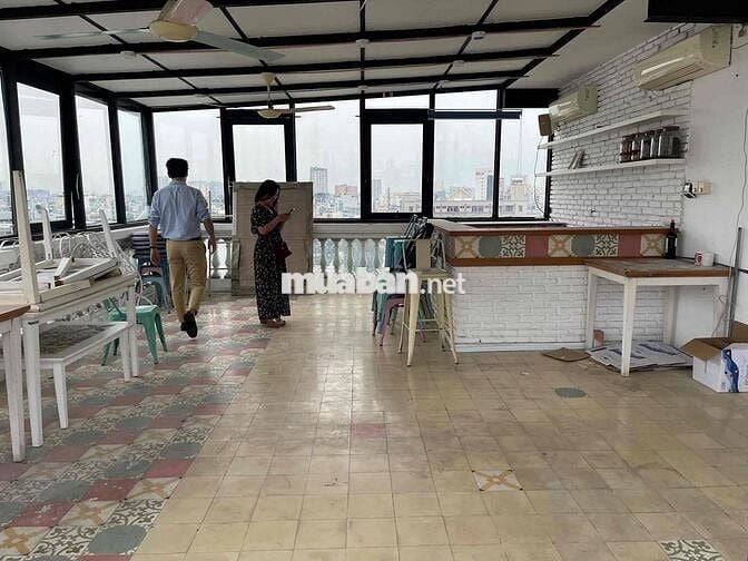 💎💎CHO THUÊ ROFFTOP TOÀ NHÀ AIR BnB - KHÁCH TÂY ĐÔNG- VIEW TRỌN SÀI GÒN