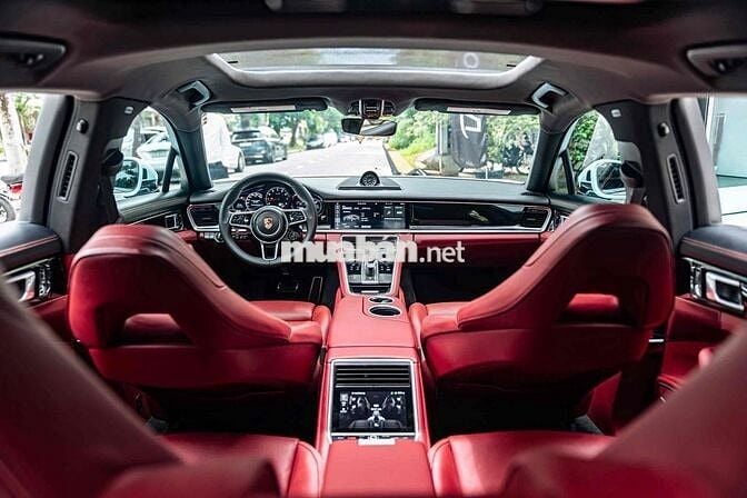 Porsche Panamera 4S Đklđ 2018- Trả trước 1 tỷ