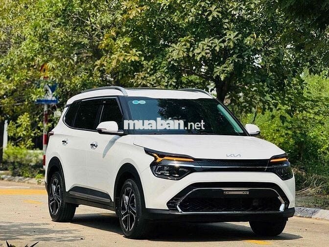 Kia Carens 1.4 Turbo Signature sản xuất 2023