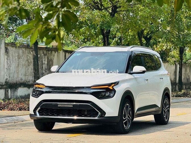 Kia Carens 1.4 Turbo Signature sản xuất 2023