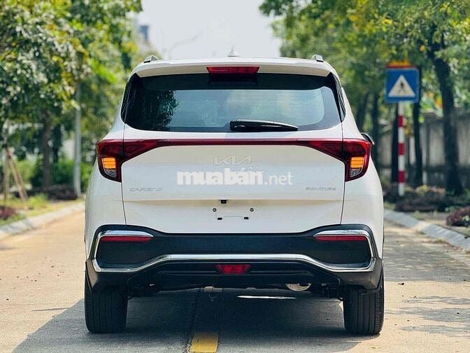 Kia Carens 1.4 Turbo Signature sản xuất 2023