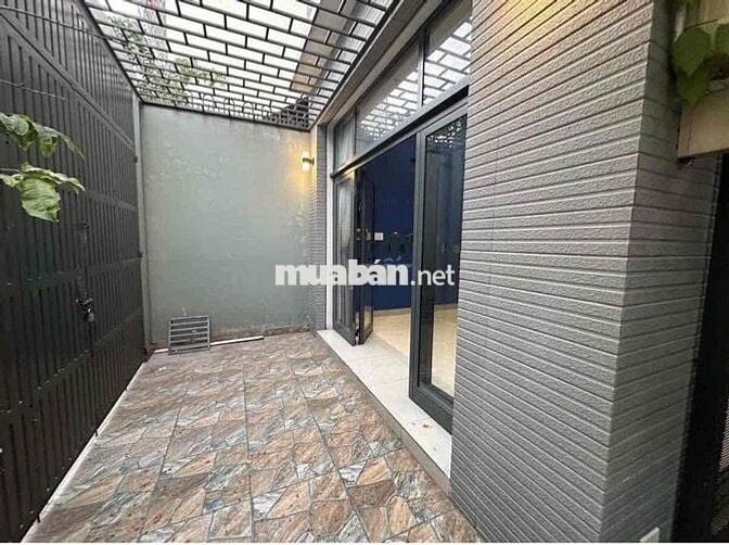 Cho thuê mặt bằng hẻm xe tải Âu Dương Lân