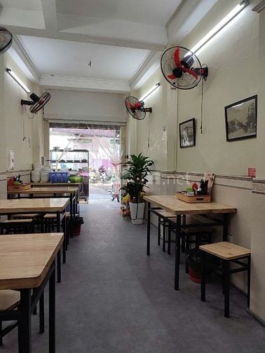 Cần sang nhượng quán Bánh đa cua Hải Phòng - mặt phố Nguyễn Văn Tuyết
