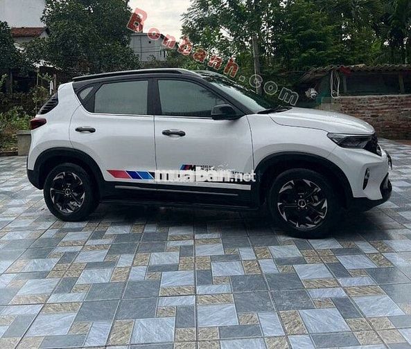 Kia Sonet 2023 Luxury 1.5 AT - 60000 km