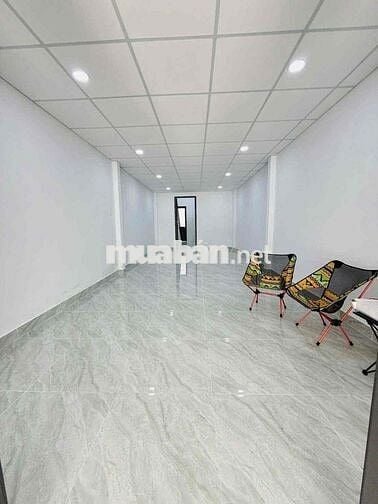 Cho thuê nhà mặt tiền đường số Q8